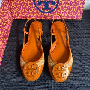 Authentic TORY BURCH Orange patent leather RANDY SLINGBACK flats NWB size 6.0